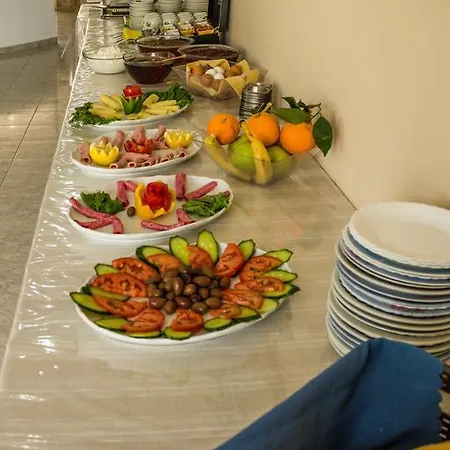 Hotel Tsambika Sun