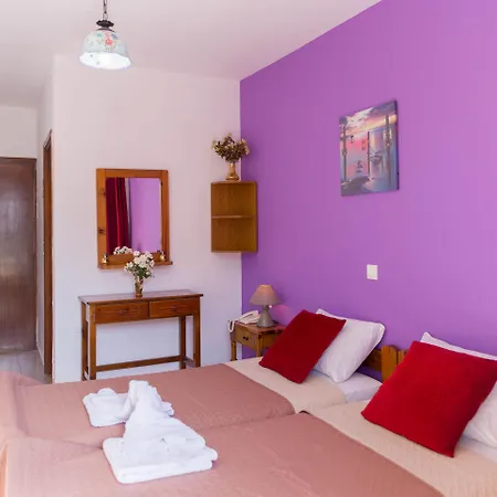 Hotel Tsambika Sun