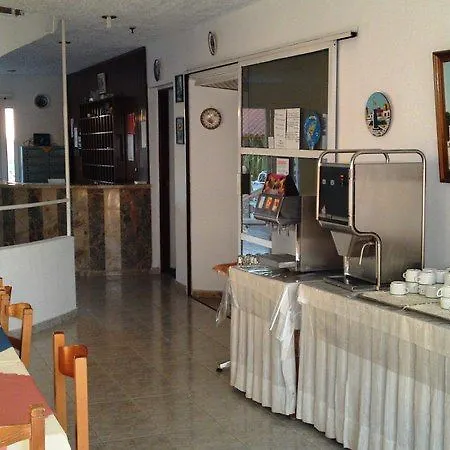 Hotel Tsambika Sun