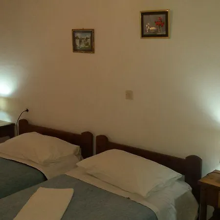 Tsambika Sun 2*