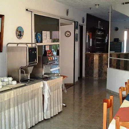 Hotell Tsambika Sun 2*