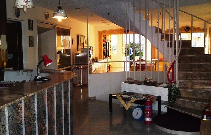 Tsambika Sun מלון 2*